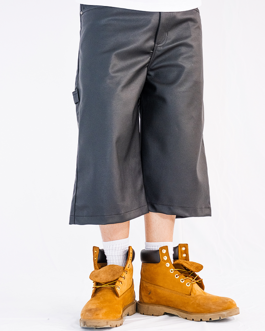 JORTS BAGGY LEATHER NEGRO